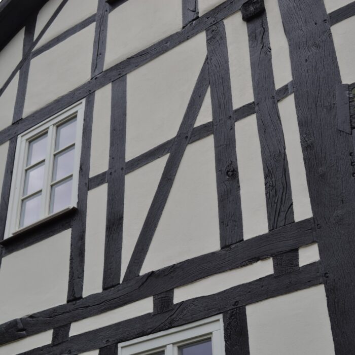 Fachwerkrenovierung mit Leinöl und Silikat Fassadenfarbe (2)