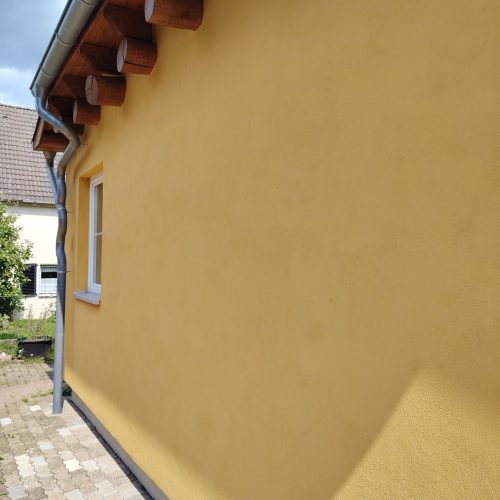 Fassadenanstrich mit Silikatfarbe